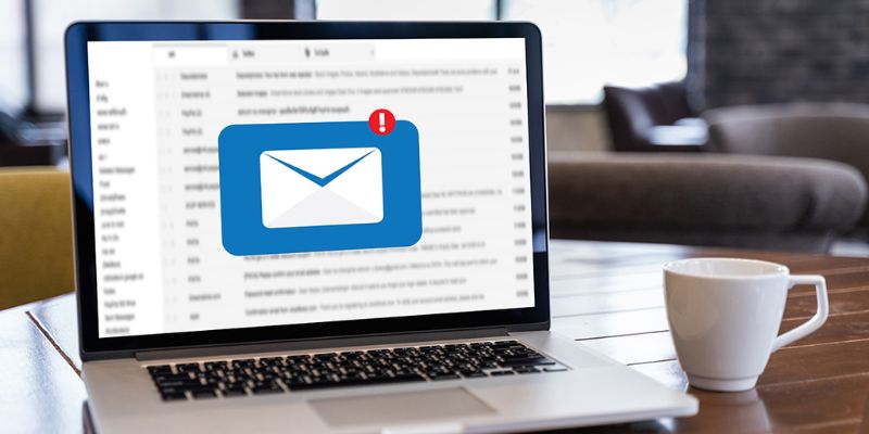 Giải quyết các vấn đề phức tạp qua email 